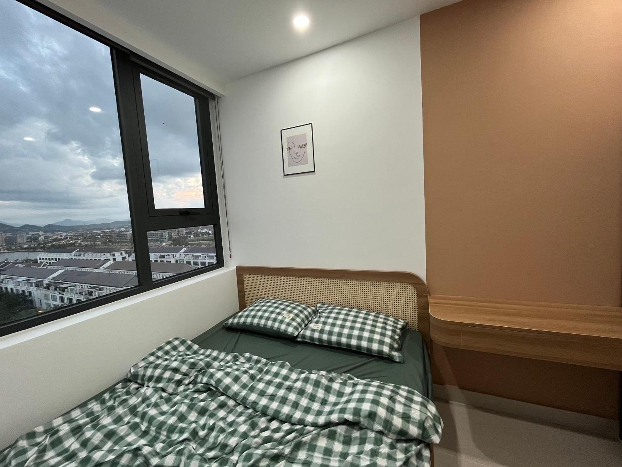 Moon Homestay, Apartment Hue Buitenkant foto
