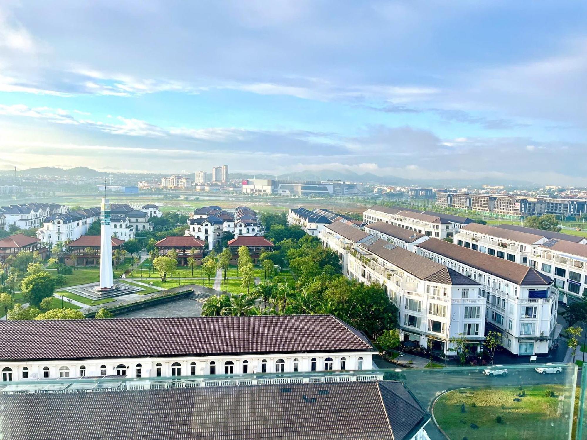 Moon Homestay, Apartment Hue Buitenkant foto